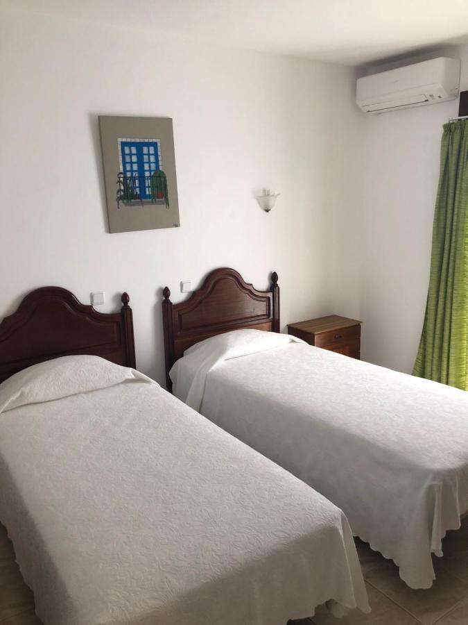 Olinda'S Rooms Lagos Esterno foto
