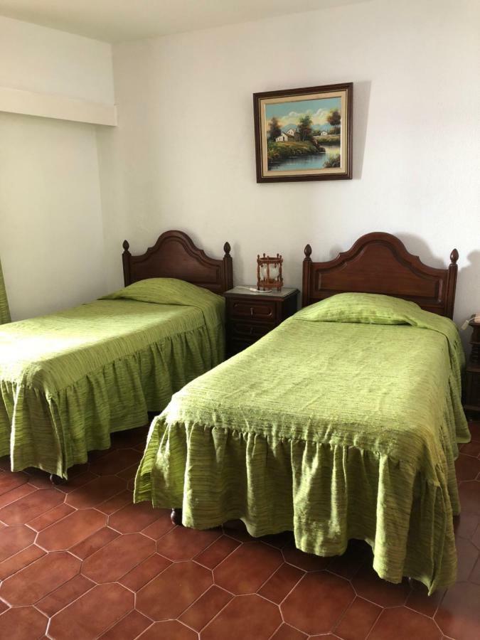 Olinda'S Rooms Lagos Esterno foto
