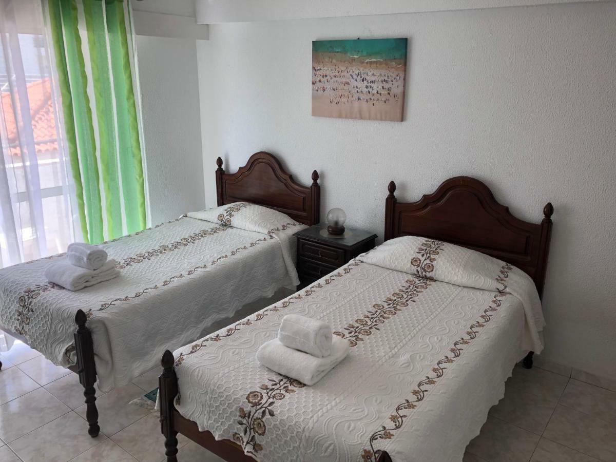 Olinda'S Rooms Lagos Esterno foto